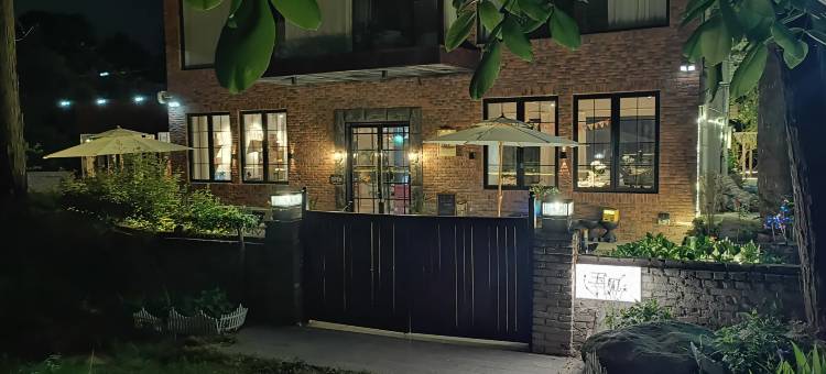 玉·见民宿(荞麦岭店)图片