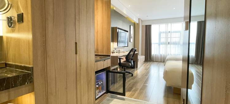 南京仙林大道金马路亚朵酒店图片