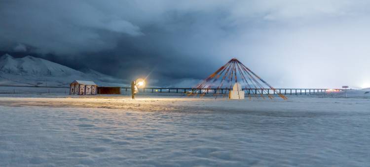 当雄雪山星空营地图片