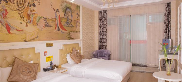 富顺皇庭酒店图片