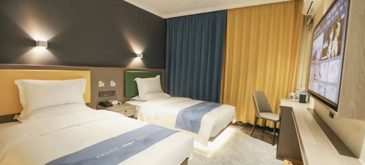 如家UP华驿精选酒店(顿村温泉度假村店)图片