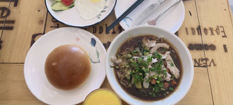 龙泉酒店(海南师范大学高铁东站店)图片