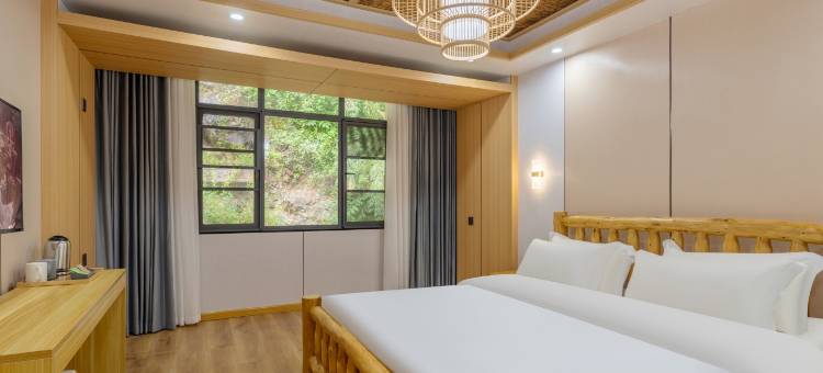 非繁城品酒店(神农架机场店)图片