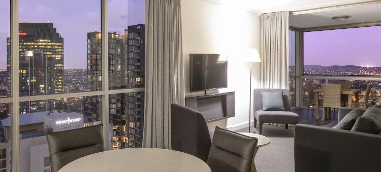 布里斯班盛橡节日套房酒店(Oaks Brisbane Festival Suites)图片