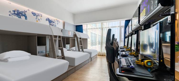 寓约电竞酒店(清远城市广场店)图片