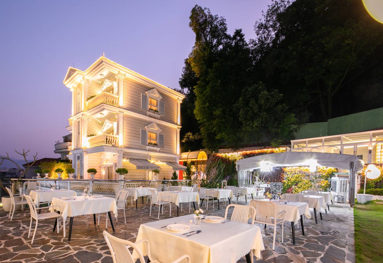 紫荆·半山揽月设计师美宿(肇庆鼎湖山店)图片