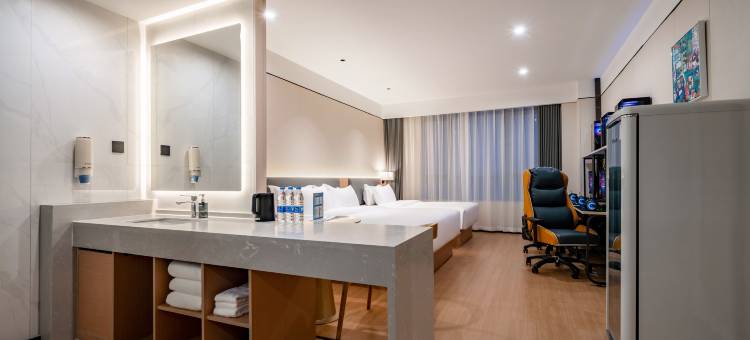 网鱼电竞酒店(嘉兴桐乡万象汇店)图片