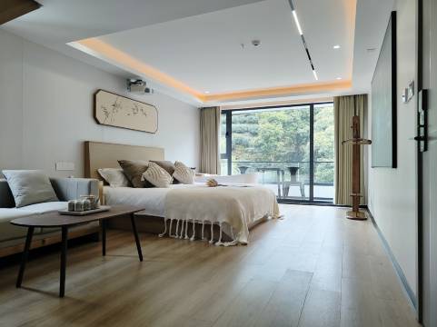 西湖枕流居民宿