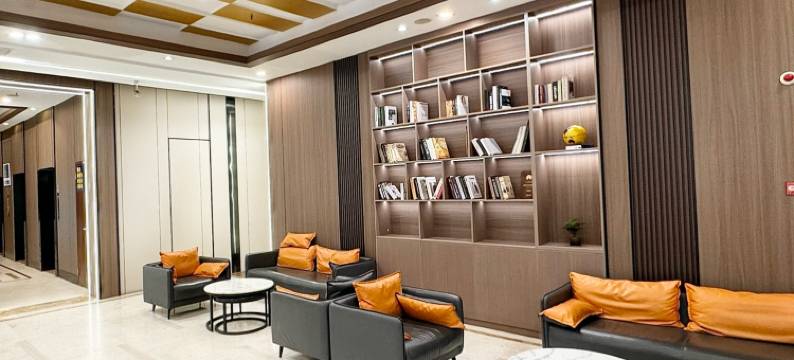 铂豪戴斯酒店(南昌世茂CBD店)图片