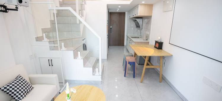 轻月眠·轻奢LOFT公寓(力高雍湖国际店)图片