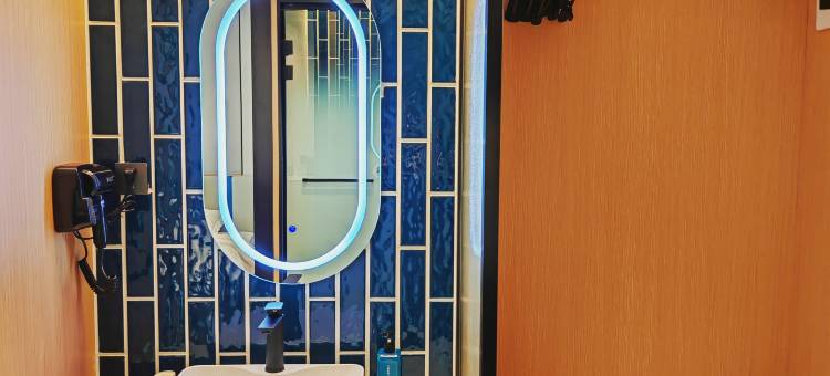 悦楹酒店(青岛北站水清沟地铁站店)图片