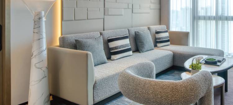 西安广成皇冠假日酒店(大明宫西地铁站店)图片