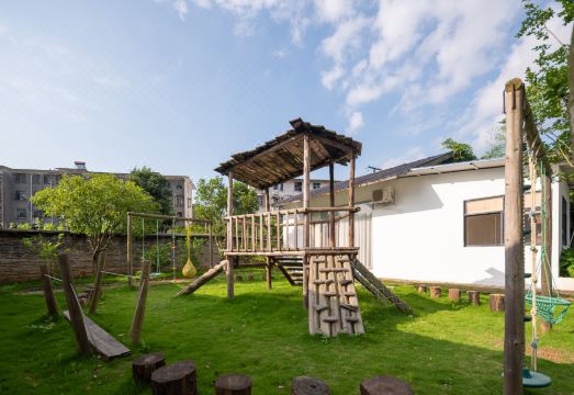 Leisurely Dwelling: Hidden Realm of TreesHotel Overview