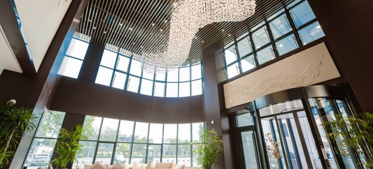 贺邦轻居酒店(石家庄栾城河北实验中学店)图片