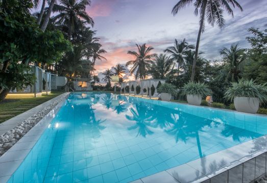 W15 Escape Hotel Overview