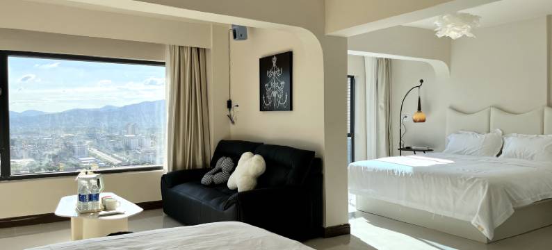 云漫民宿(兴国翡翠广场店)图片