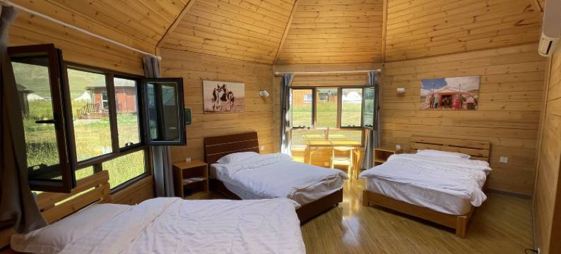 喀纳斯石人山庄图片