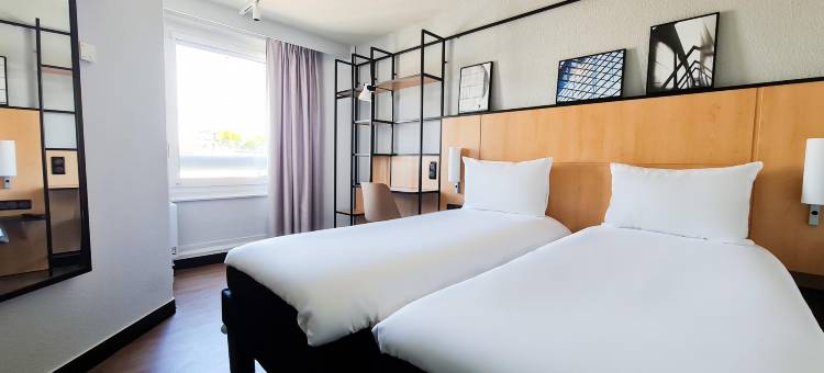 巴黎15区宜必思埃菲尔铁塔酒店(Ibis Paris Eiffel Tower Cambronne 15th)图片