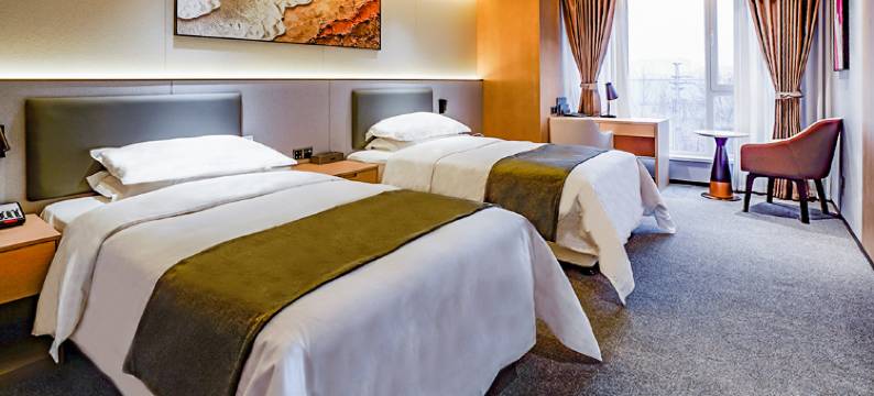 CLIFFHUB澜舫酒店(淄博博山红叶柿岩店)图片