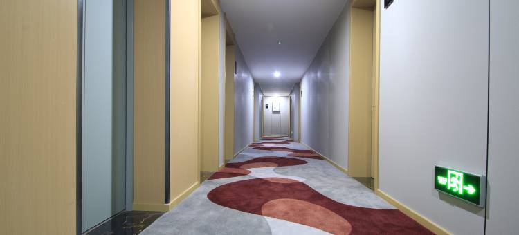 骏怡连锁酒店(安康火车站店)图片