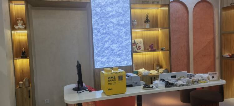 三只猫青年驿站(常州站店)图片