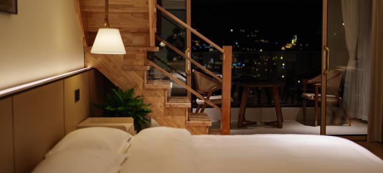 千户博悦·360°全景悬崖酒店(西江千户苗寨店)图片