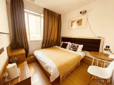 西安万青旅行酒店(大雁塔大唐不夜城店)