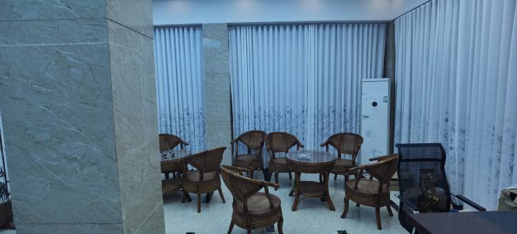 百花宾馆(第三人民医院店)图片