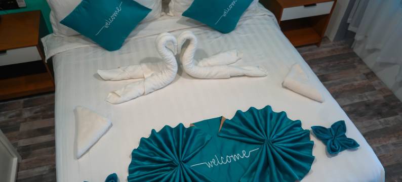 欢乐海滩酒店(FUNPLACE BEACH HOTEL)图片