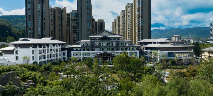 剑阁剑门关天赐温泉度假酒店图片