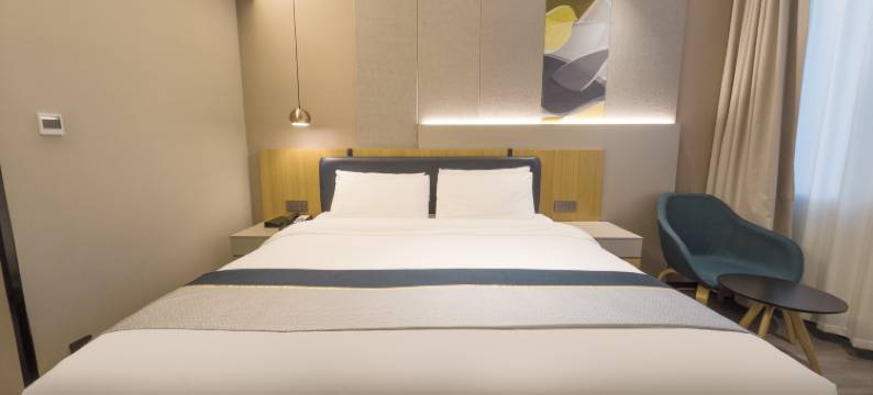 如家商旅酒店(青岛金沙滩天目山地铁站店)图片