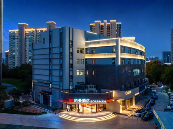 柏曼酒店(苏州太仓博物馆万达广场店)