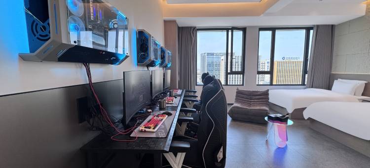 晞悦电竞民宿(泰州万象城店)图片