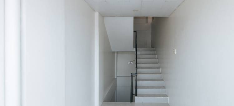 RedDoorz @ Aerial Hotel Los Baños图片