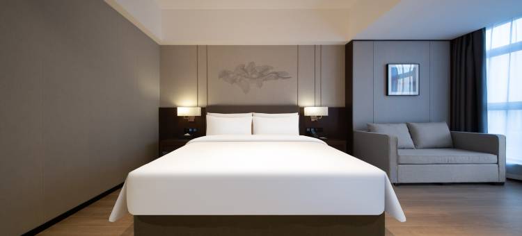 乔治莫兰迪酒店(济南腊山南地铁站复利广场店)图片