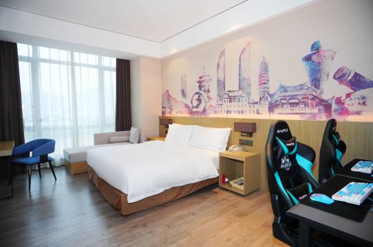 爱电竞酒店(厦门马銮湾生活广场店)