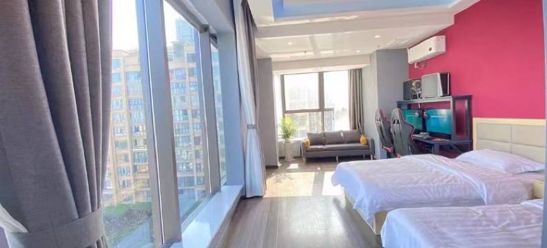 极速电竞民宿(合江美荔城店)图片