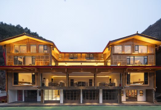 Jiucang Ruman Mountain Lodge Boutique Stay (Jiuzhaigou Scenic Area Penjingtan) over view