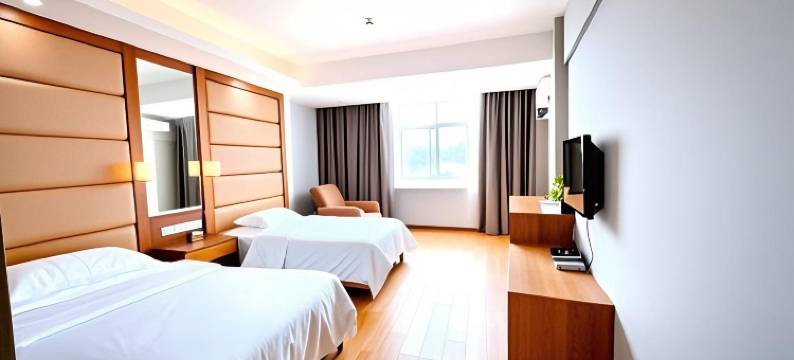 连州山城假日酒店(北山中学碧桂园店)图片