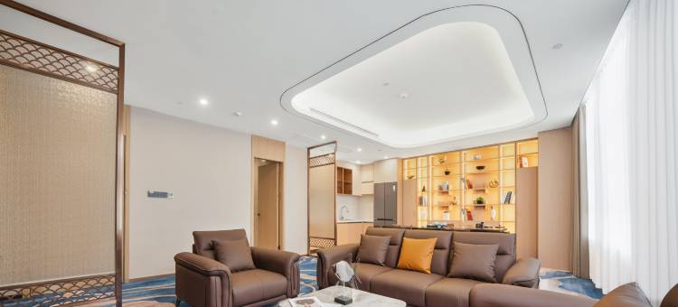 华英国际酒店(潢川产业聚集区店)图片