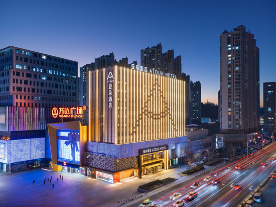 丹东万达广场安东老街亚朵酒店
