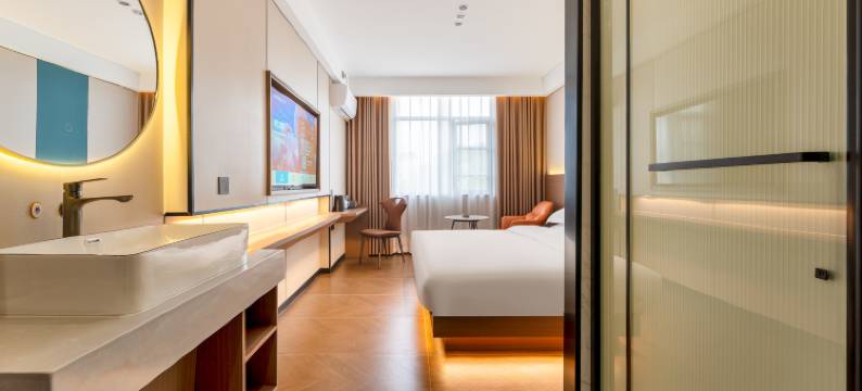 景德镇亦居欢朋酒店(人民广场陶阳里店)图片