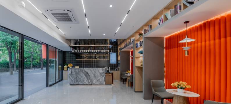 悦菲云酒店 (新华医院江浦公园地铁站店)图片