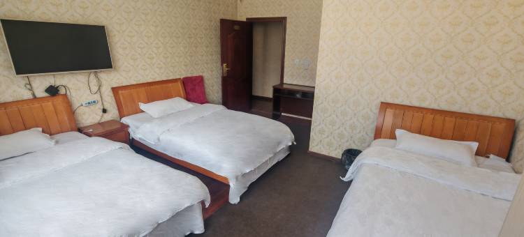 革吉福瑞酒店图片