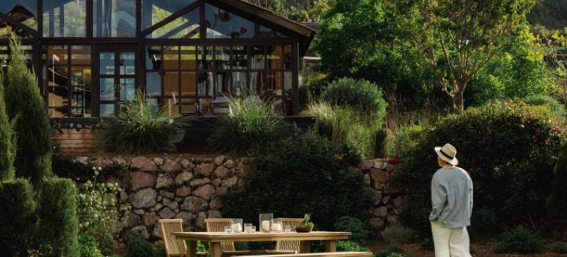 泸沽湖玉鹿庭湖景度假庄园图片