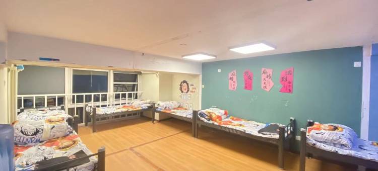 借宿一宿图片