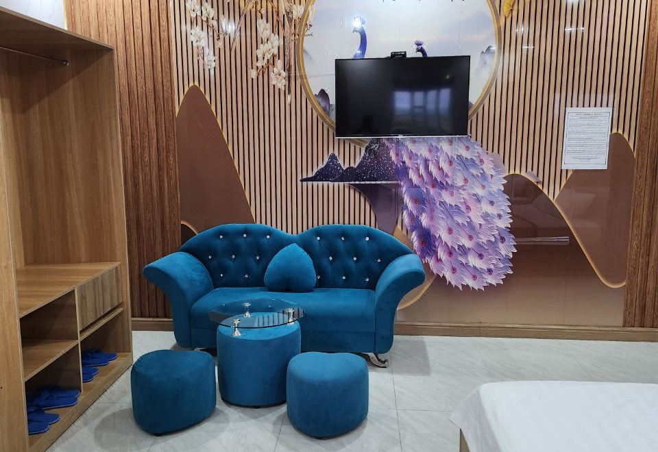 Newlife Homestay Hotel Overview