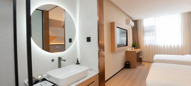 艺选安来酒店(景德镇陶溪川店)图片