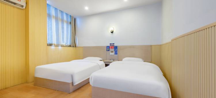 星期8快捷酒店(盐城高铁站盐镇水街店)图片