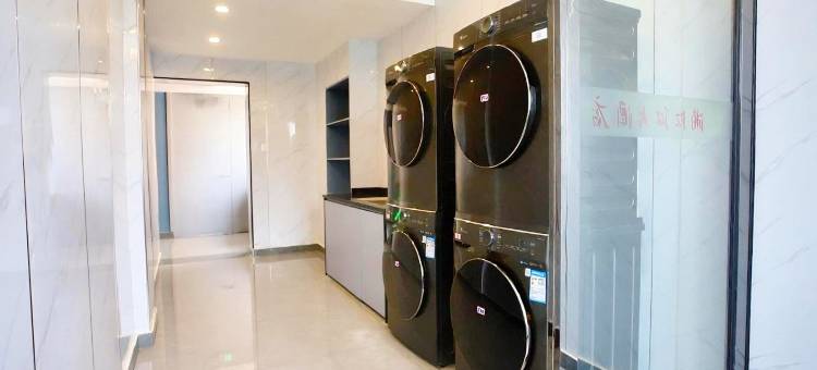 满江红酒店(江山体育馆店)图片